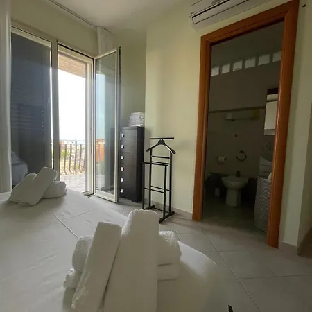 Leto Apartment Letojanni